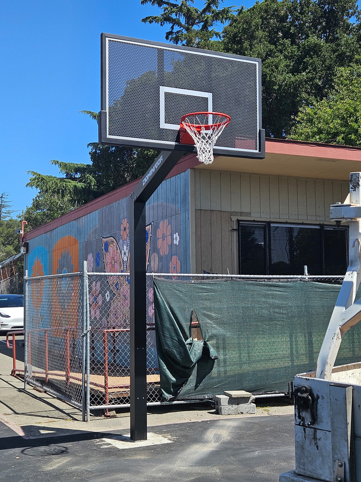 Dominator 72″ Fixed Height Hoop