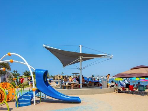 Aurora Single Post Shade Structure example; pictured size and colors may vary