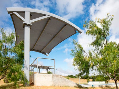 Panorama Cantilever Shade Structure example; pictured size and colors may vary