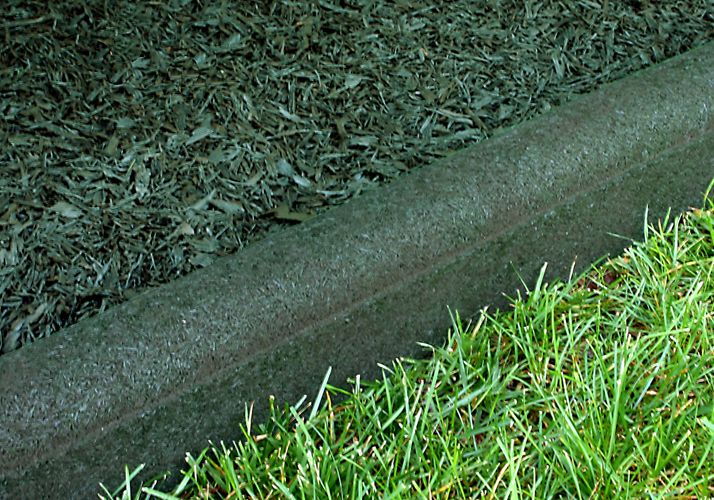 8-Foot-Rubberific-Recycled-Rubber-Timber_3.jpg