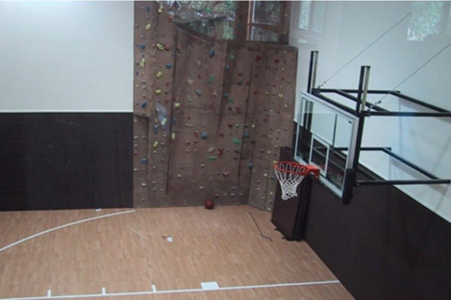 Indoor-Game-Court-1.jpg