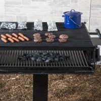 Large-Group-Grill-With-Side-Shelf_1.jpg