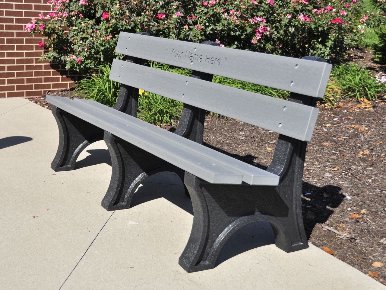 Recycled-Plastic-Colonial-Bench_1.jpg