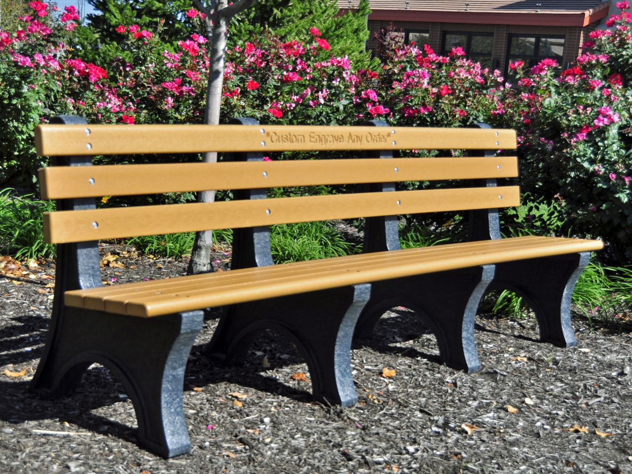 Recycled-Plastic-Comfort-Park-Avenue-Bench_1.jpg