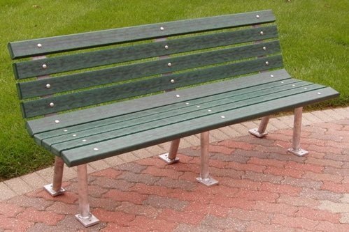 Recycled-Plastic-St.-Pete-Bench_1.jpg