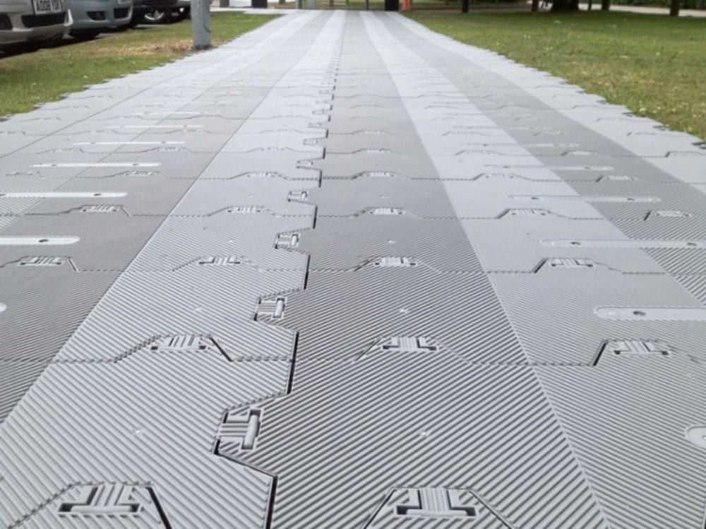 Cemer High Resistance Floor Flooring / Edging Rampans YD 03 Safety Surfacing