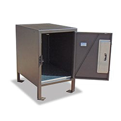 bpfl-15_brown_02.jpg