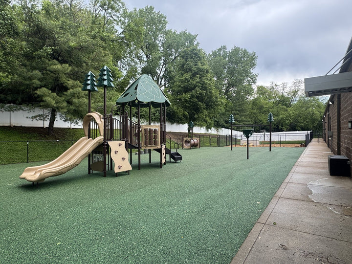 Poured in place rubber   green play yard