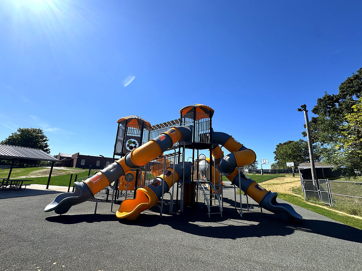Sullivan Elementary School, Sullivan, MO - Playground Equipment Pros project
