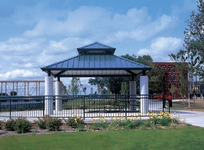 20'x20' Single Tier Square Steel Frame Shelter