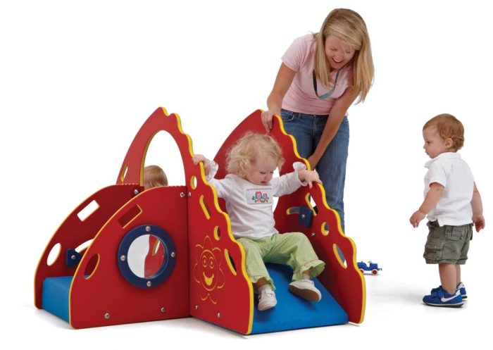 Crawl and Toddle with Blue ComfyTuff Decking - Image 2
