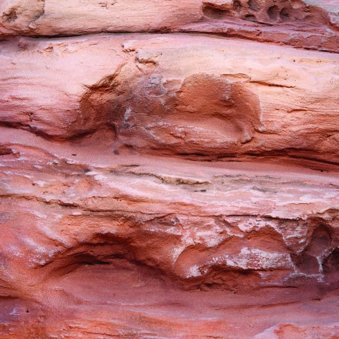NatureROCKS The Rockies Netted Boulders - Image 2