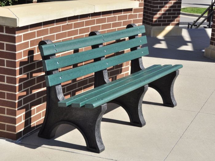 Recycled Plastic Central Park Bench - Image 2