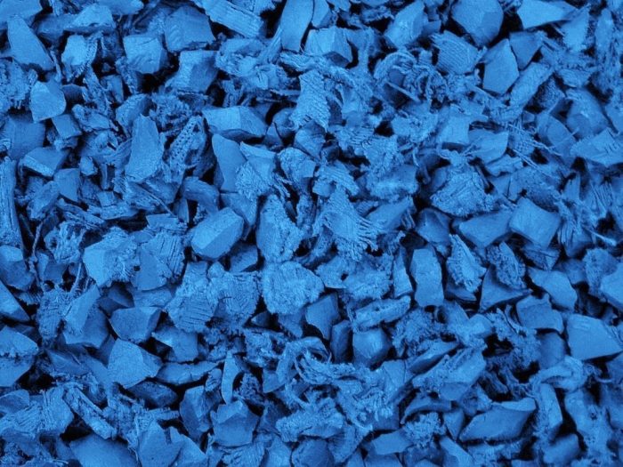 Rubber Mulch 75 cubic feet of NuPlay (1,950 lb Big Bag) - Image 4