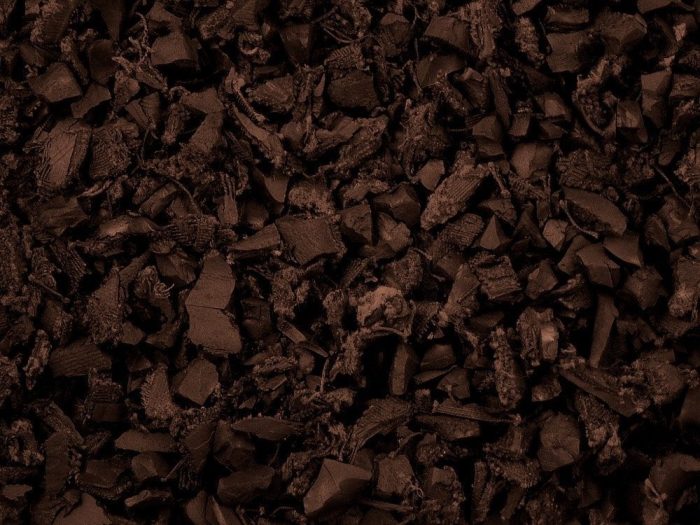 Rubber Mulch 75 cubic feet of NuPlay (1,950 lb Big Bag) - Image 5