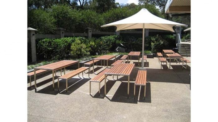 10' Square Umbrella - Image 2