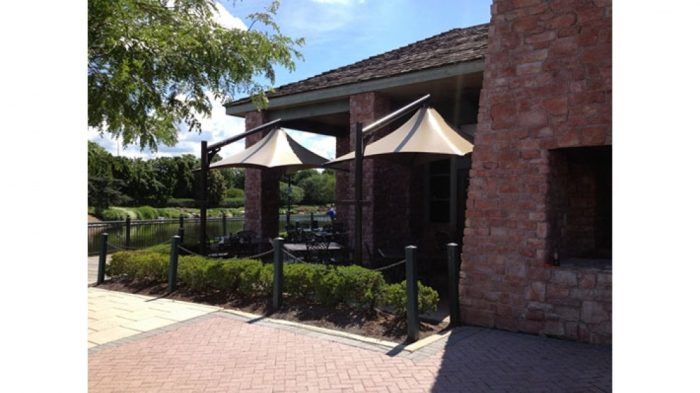 10' Square Umbrella - Image 3